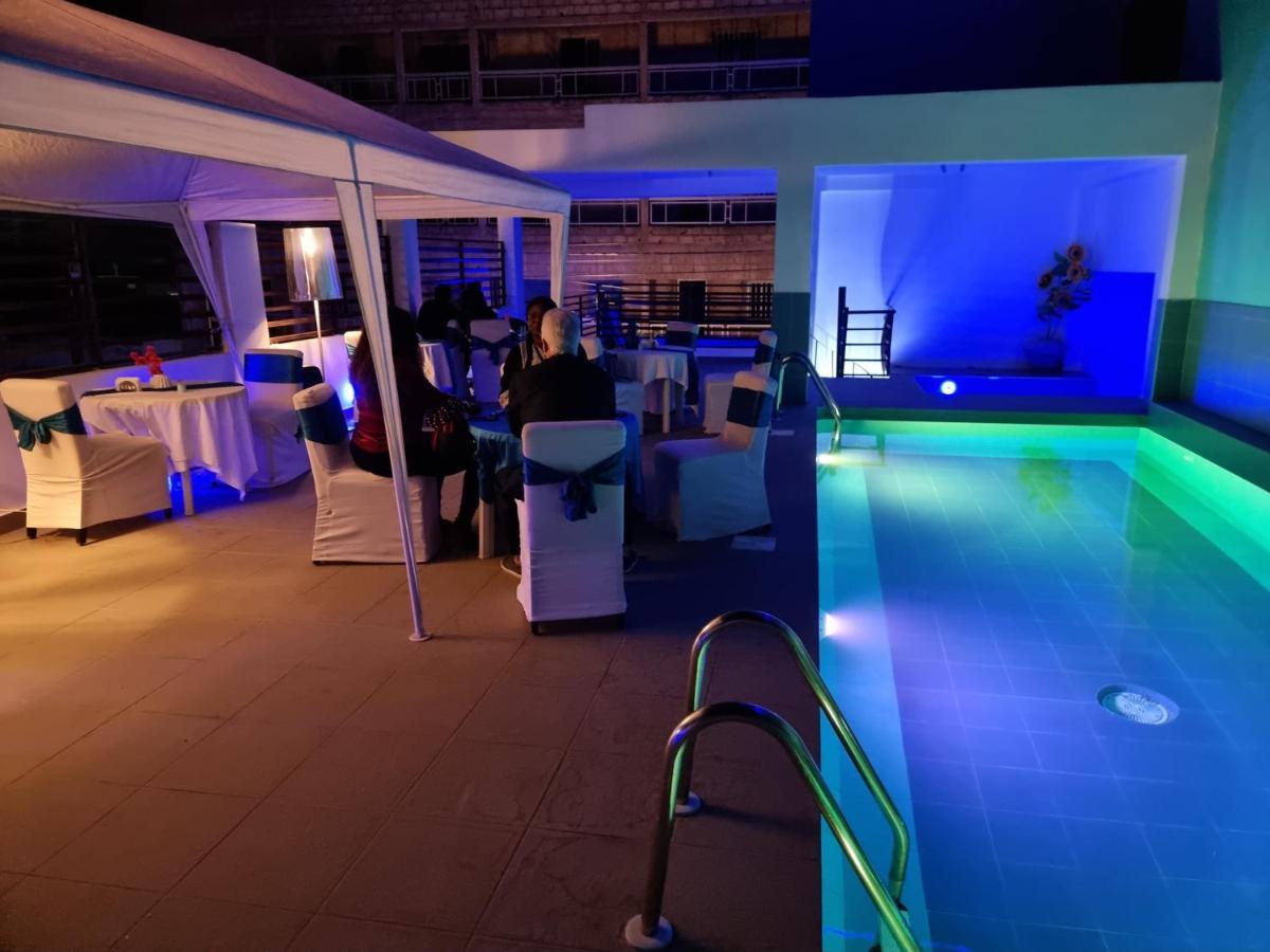 Residence Blue Hotel Thies ภายนอก รูปภาพ