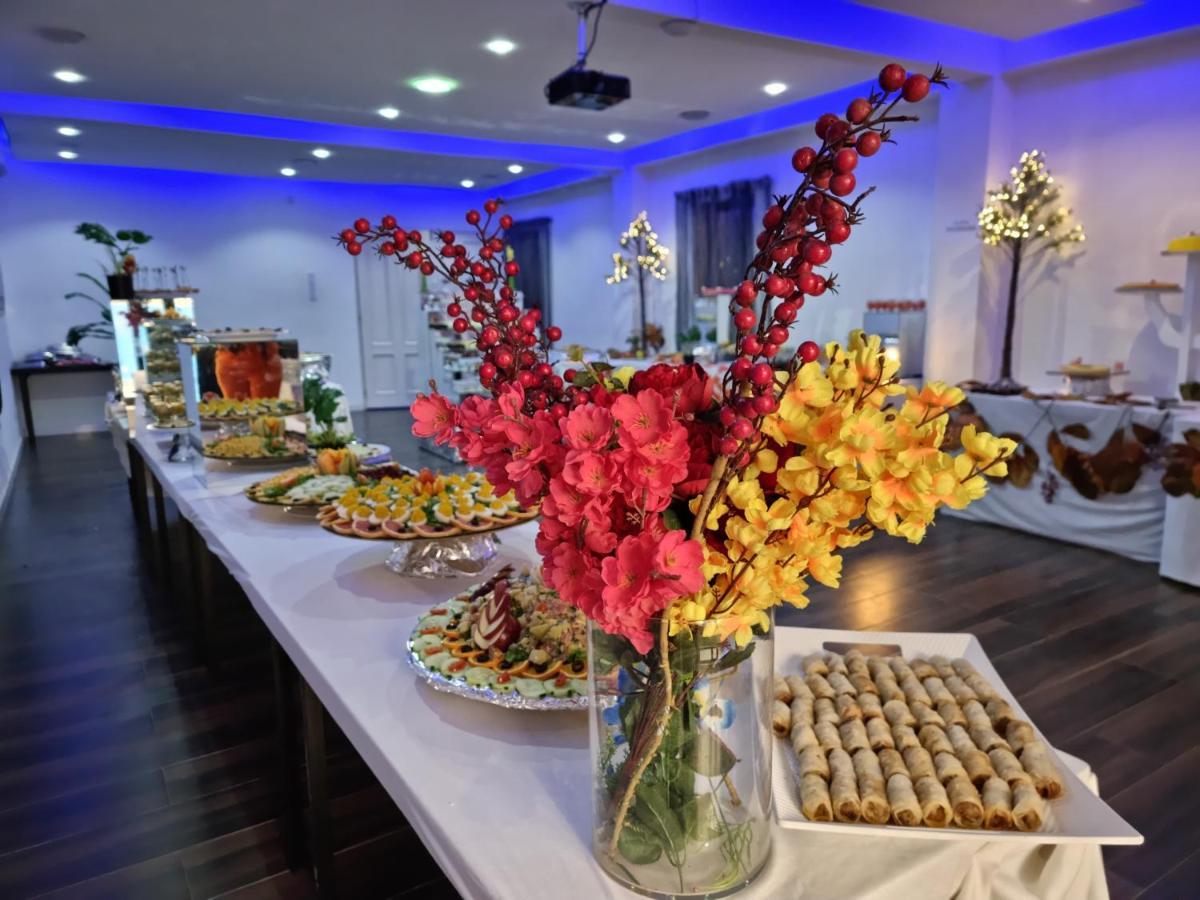 Residence Blue Hotel Thies ภายนอก รูปภาพ