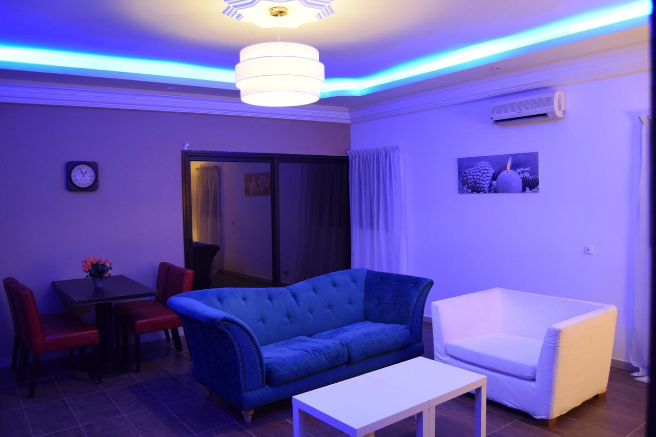 Residence Blue Hotel Thies ภายนอก รูปภาพ
